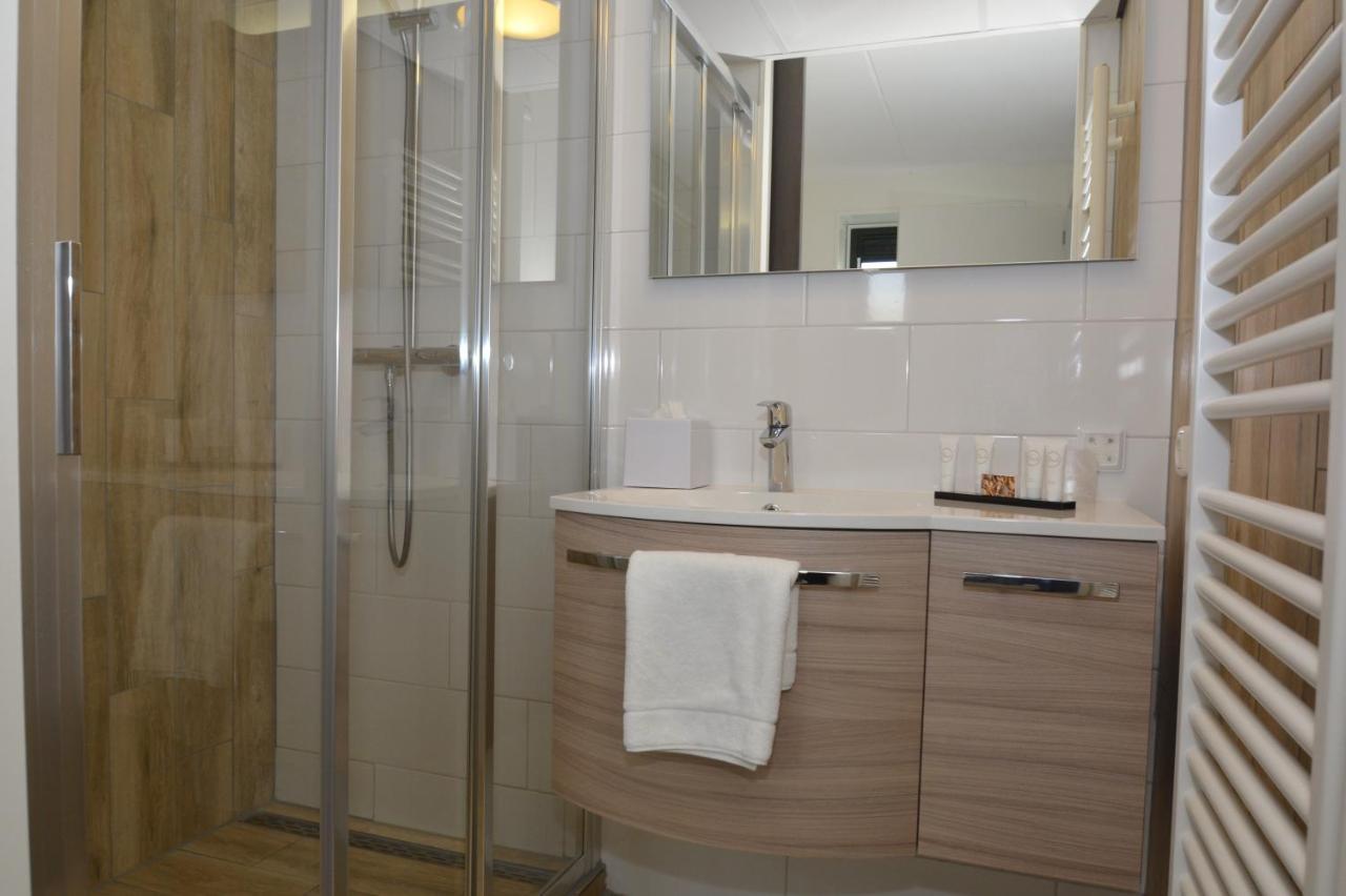 סחירמוניקוג Hotel Graaf Bernstorff מראה חיצוני תמונה